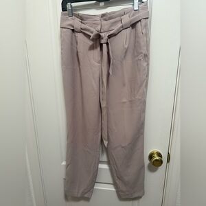 Express Women's Tie-Waist Trousers in Light Pink
